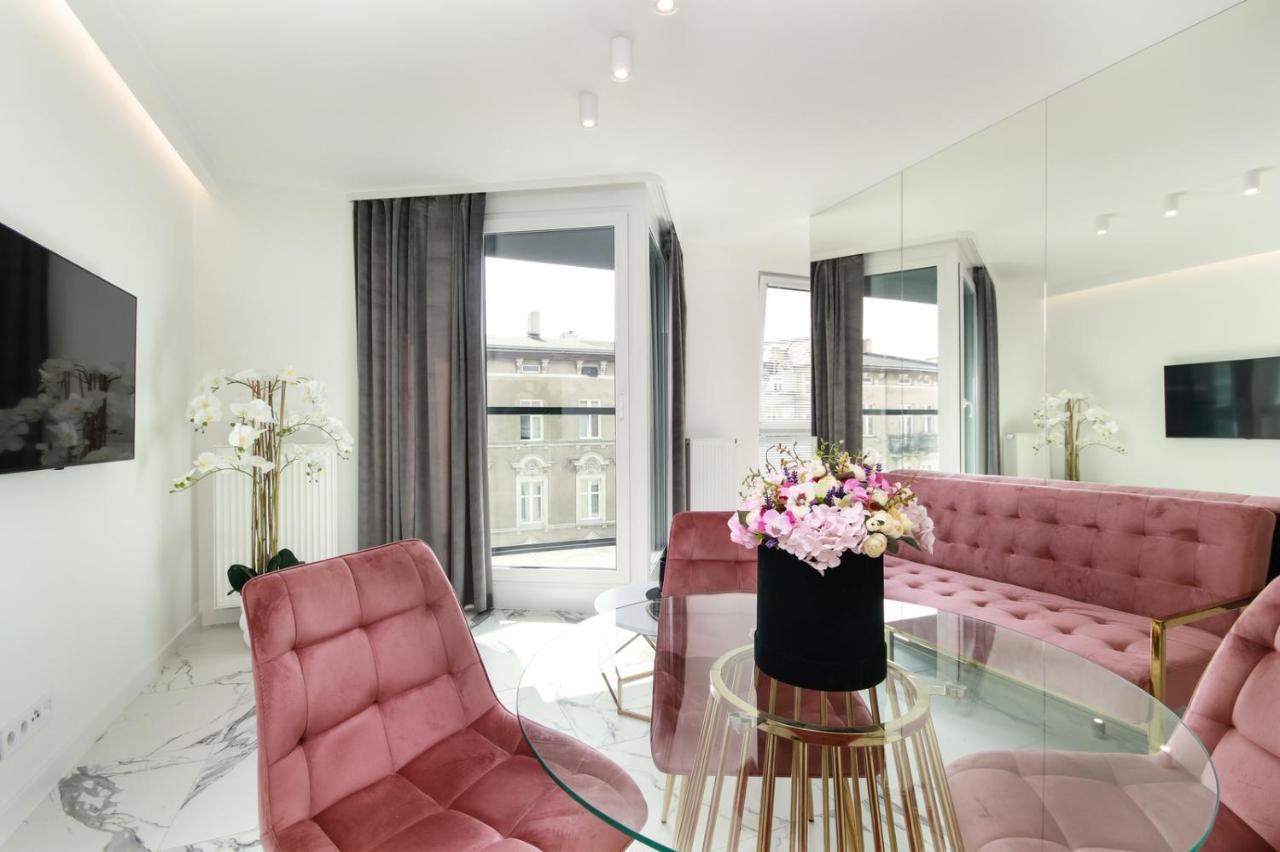 Apartamenty Hashtagwilda_Apartament Zloty Poznań Extérieur photo