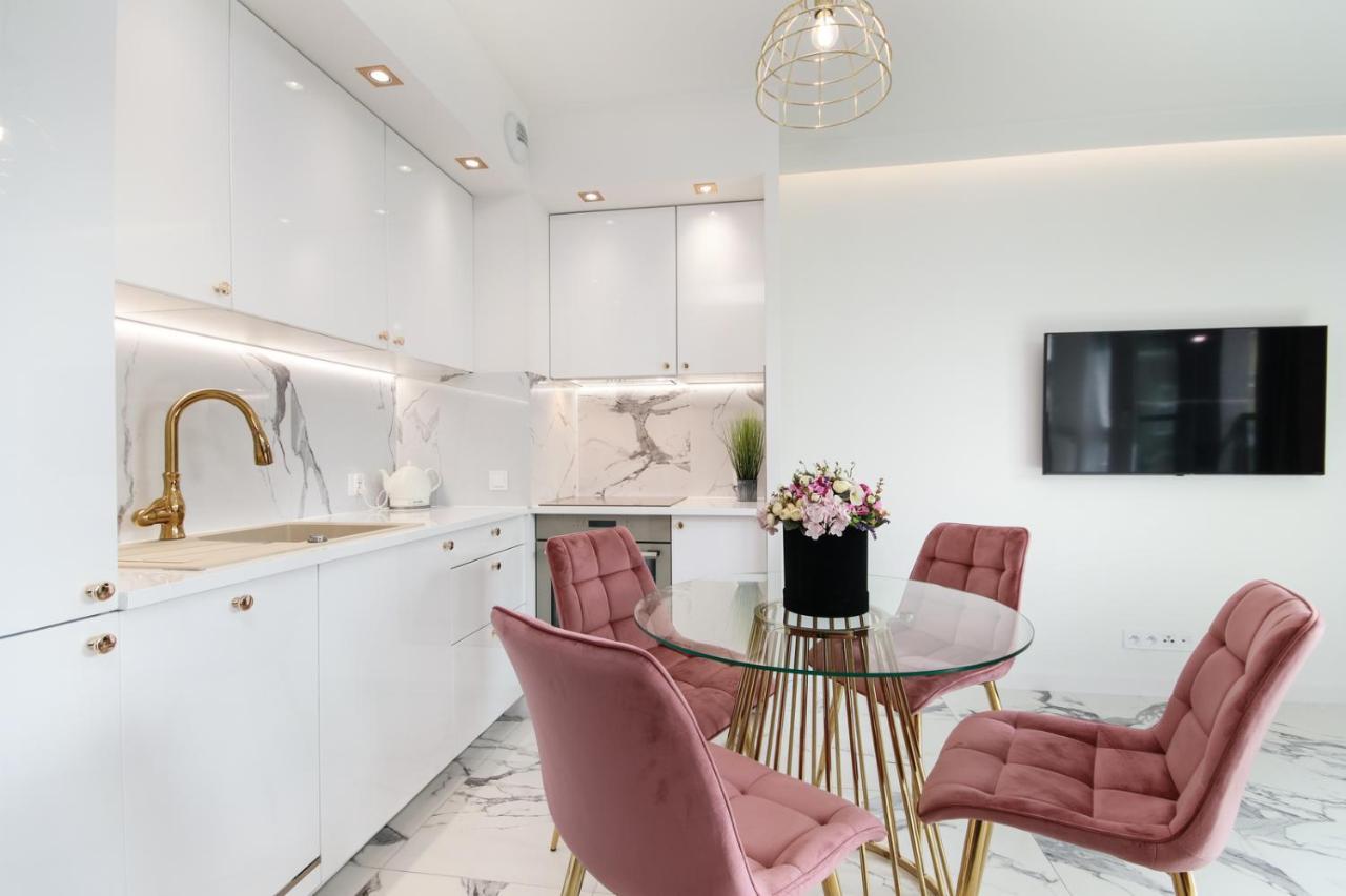 Apartamenty Hashtagwilda_Apartament Zloty Poznań Extérieur photo